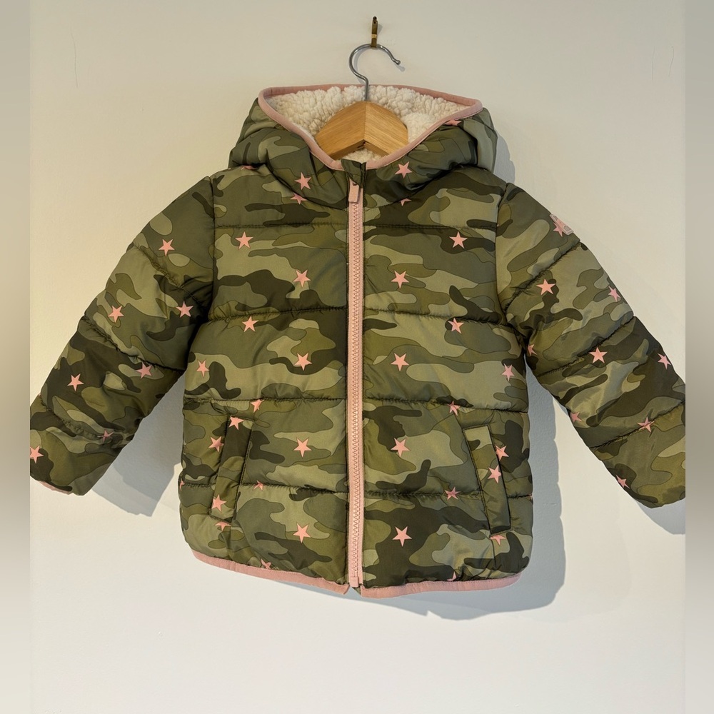 Gap toddler winter coat 3T camo